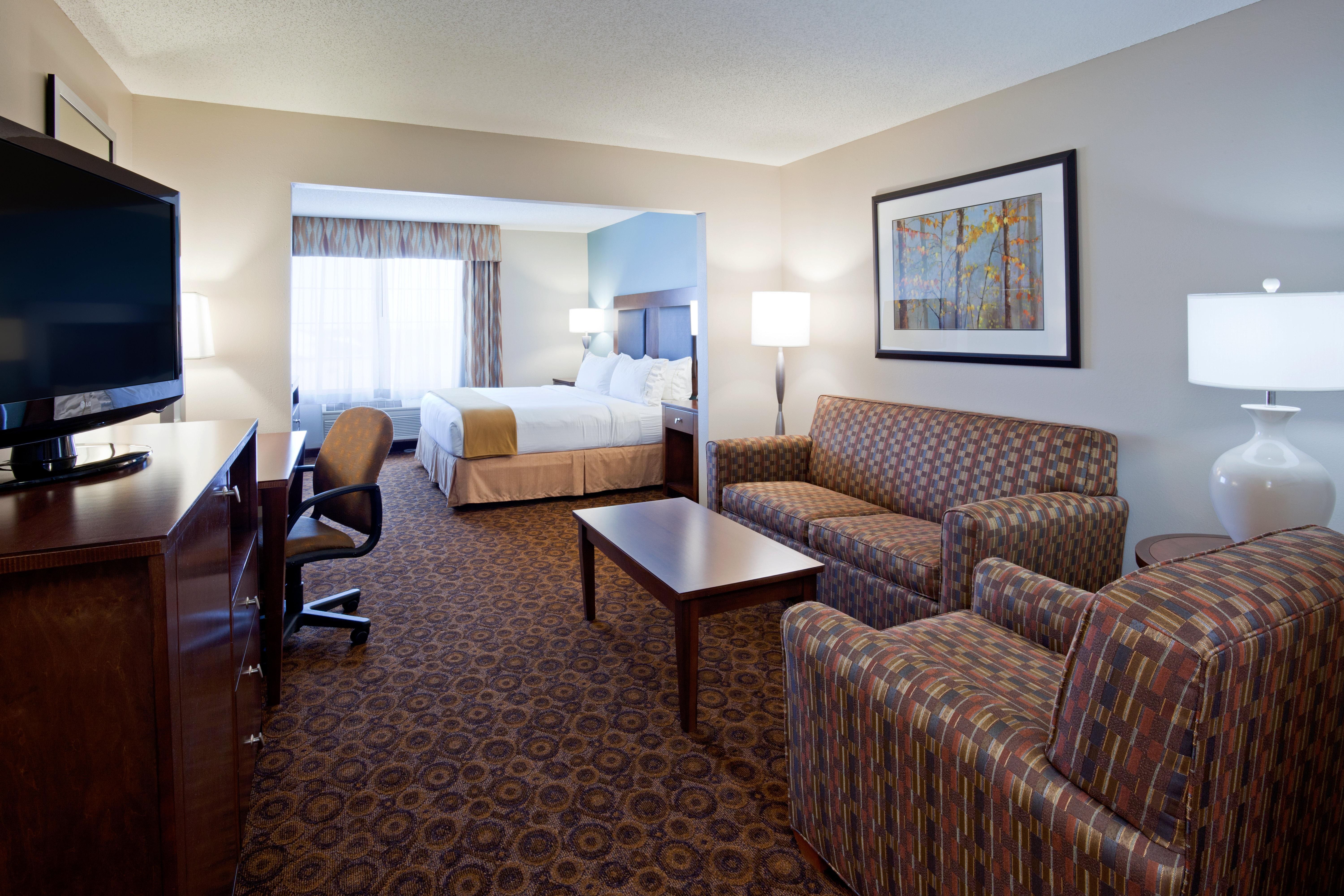 Holiday Inn Express And Suites St. Cloud By Ihg Exterior photo