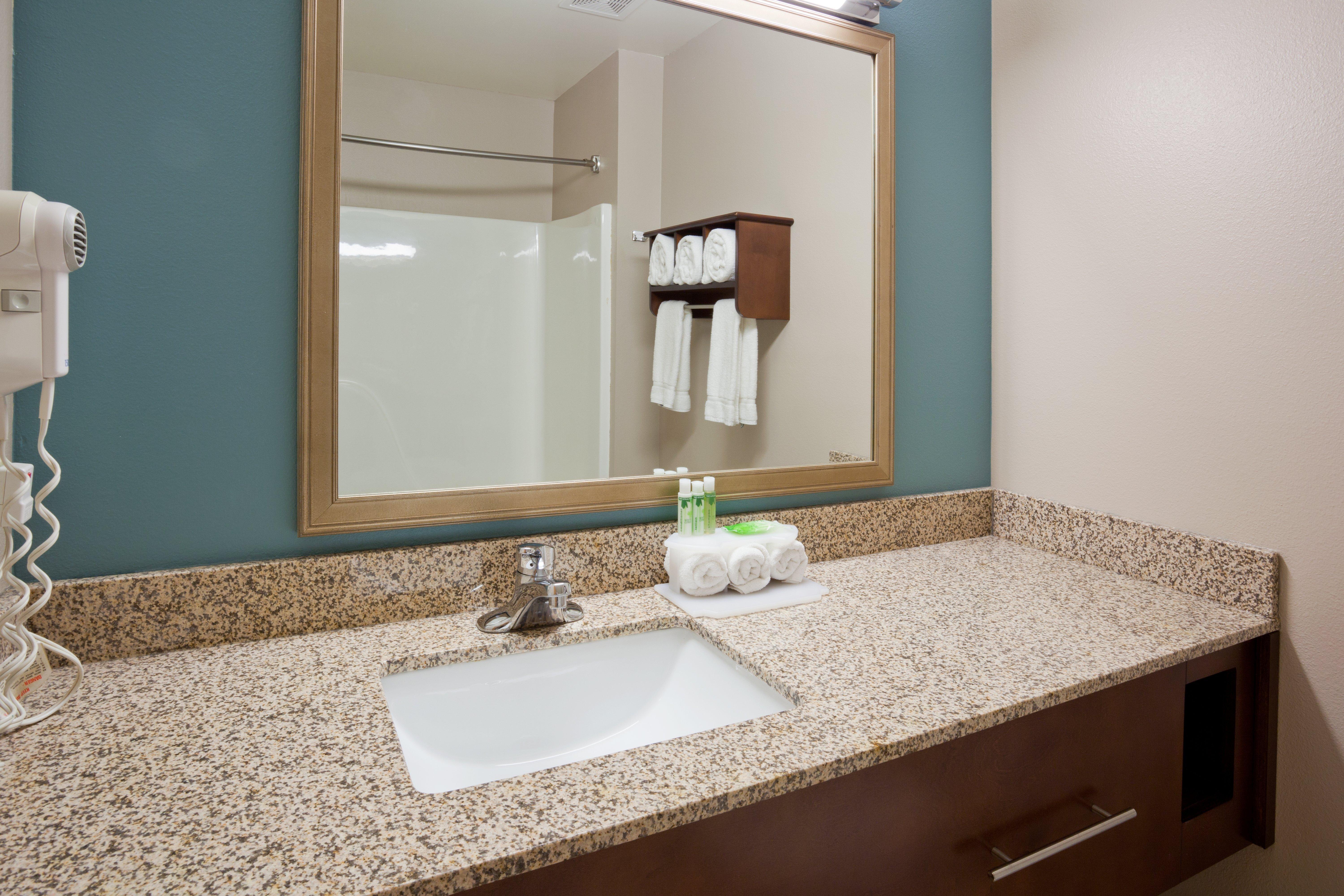 Holiday Inn Express And Suites St. Cloud By Ihg Exterior photo