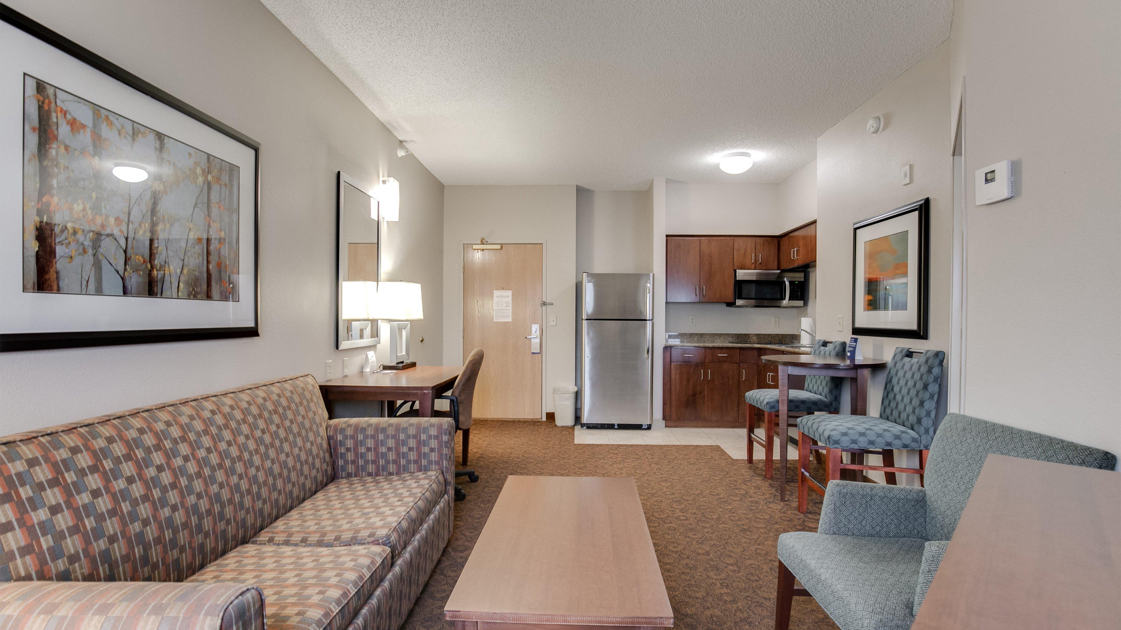 Holiday Inn Express And Suites St. Cloud By Ihg Exterior photo
